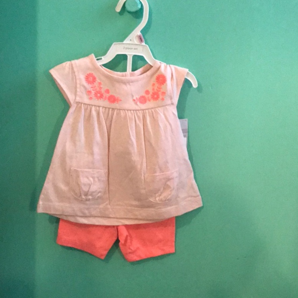 Carter’s playwear